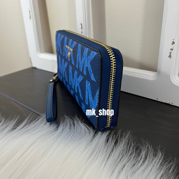 Michael Kors Jet Set Charm Large Travel Continental Wristlet Wallet - Picture 4 of 13